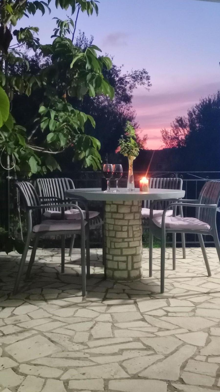 Villa Makris Zenempisatika Exterior foto
